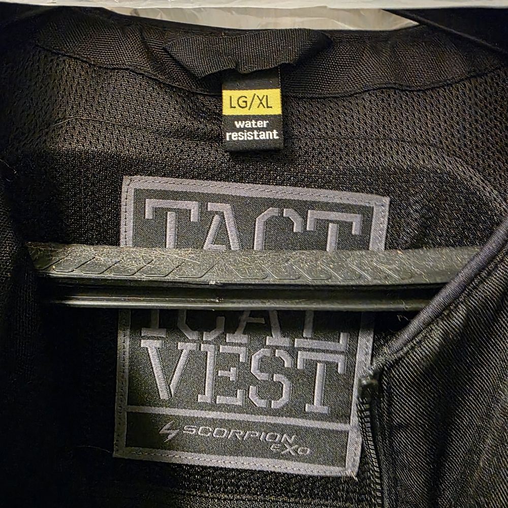 Scorpio Sol Black Performance Jacket NWT - image 10